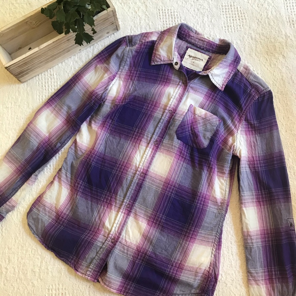 Arizona Jean Co. long sleeve plaid shirt